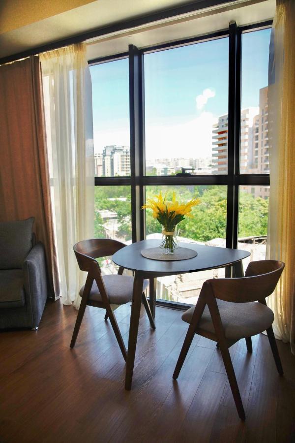 City Center Appartment At Buzand St. Ereván Exterior foto